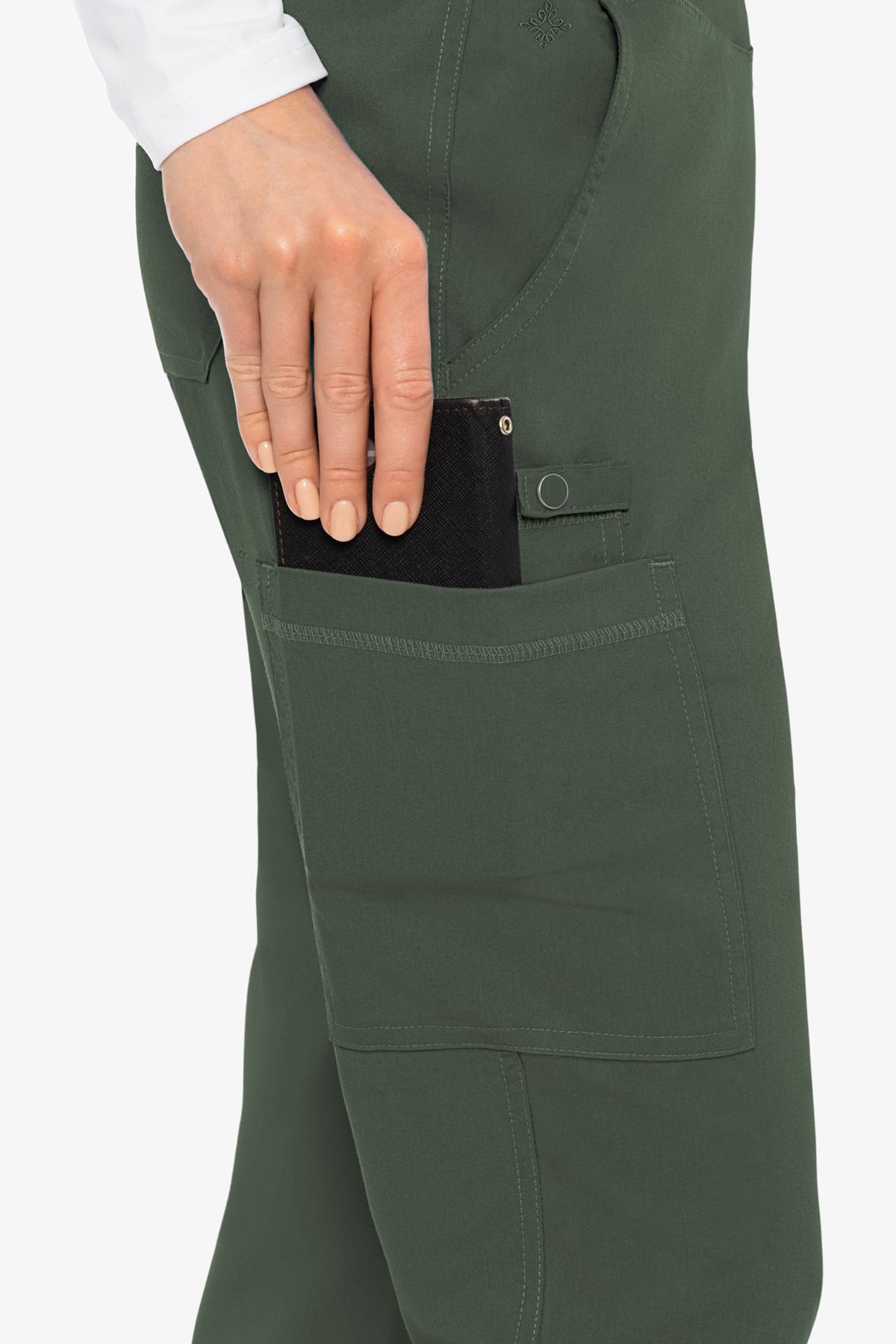 Yoga 2 Cargo Pocket Pant Olive Green